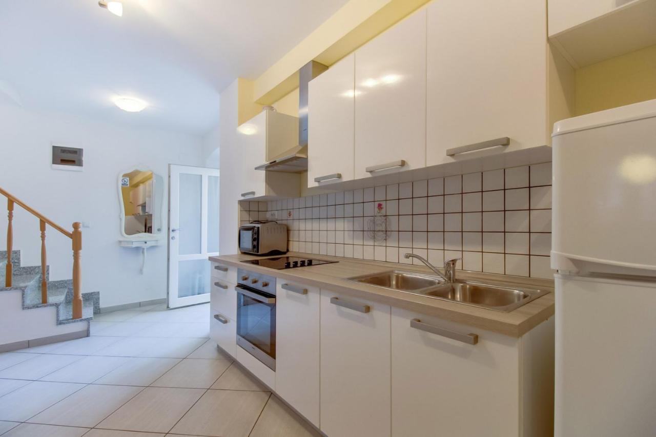 Appartement Ursula à Mali Lošinj Extérieur photo